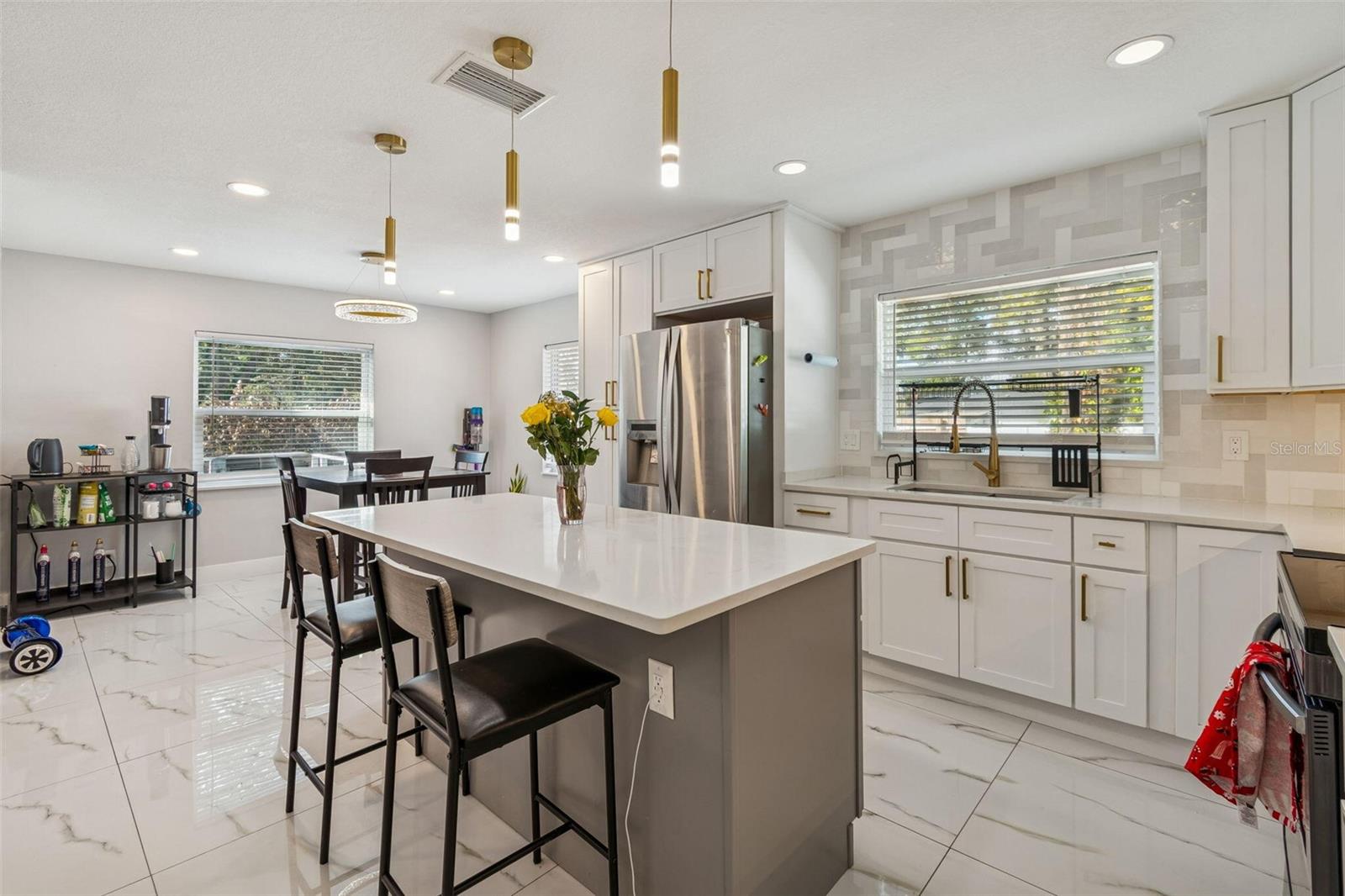 SULPHUR SPGS ADD - Residential