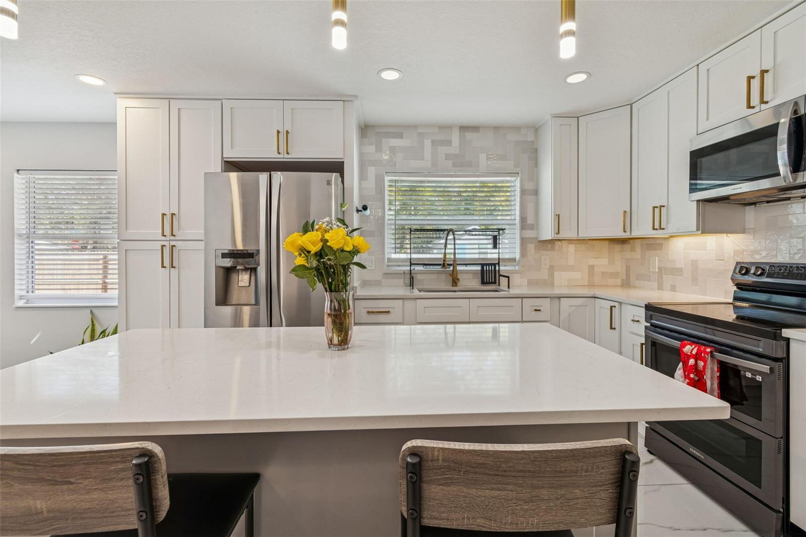 SULPHUR SPGS ADD - Residential