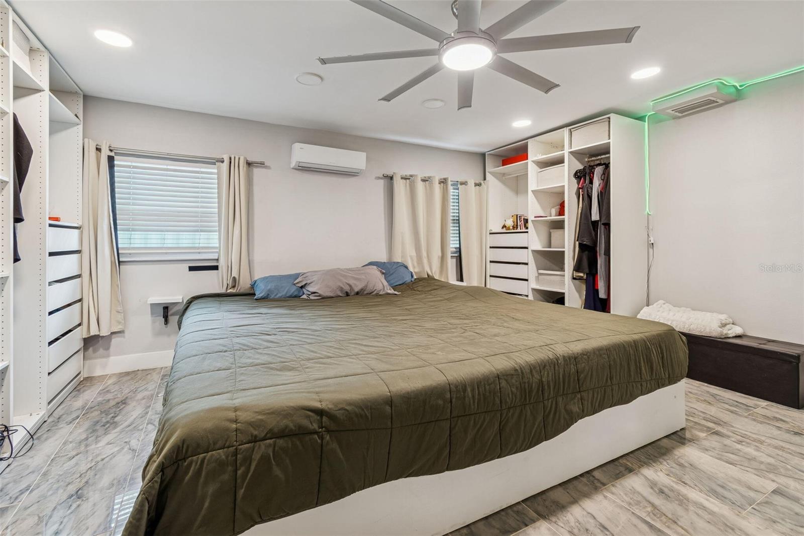 SULPHUR SPGS ADD - Residential