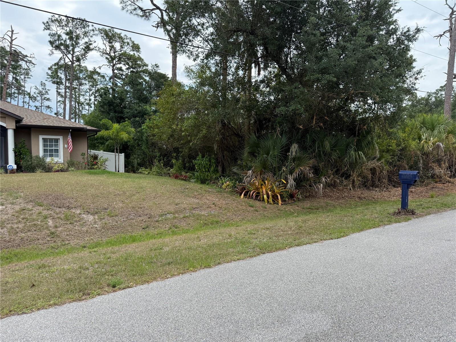 PORT CHARLOTTE SUB 08 - Land