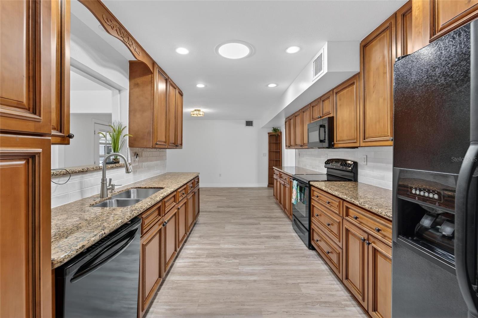 DEL WEBBS SUN CITY FLORIDA UN - Residential