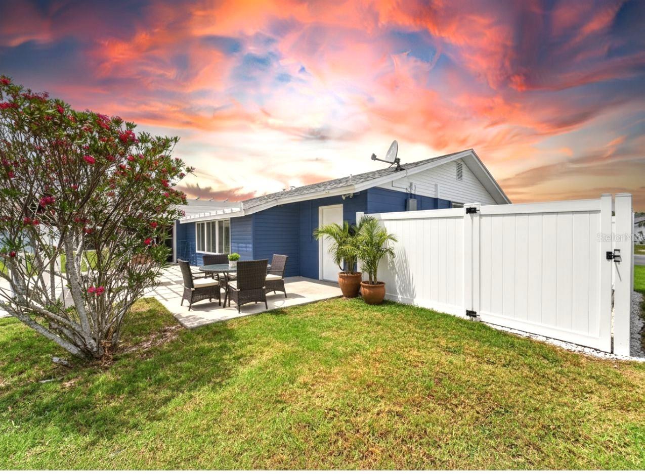 DEL WEBBS SUN CITY FLORIDA UN - Residential