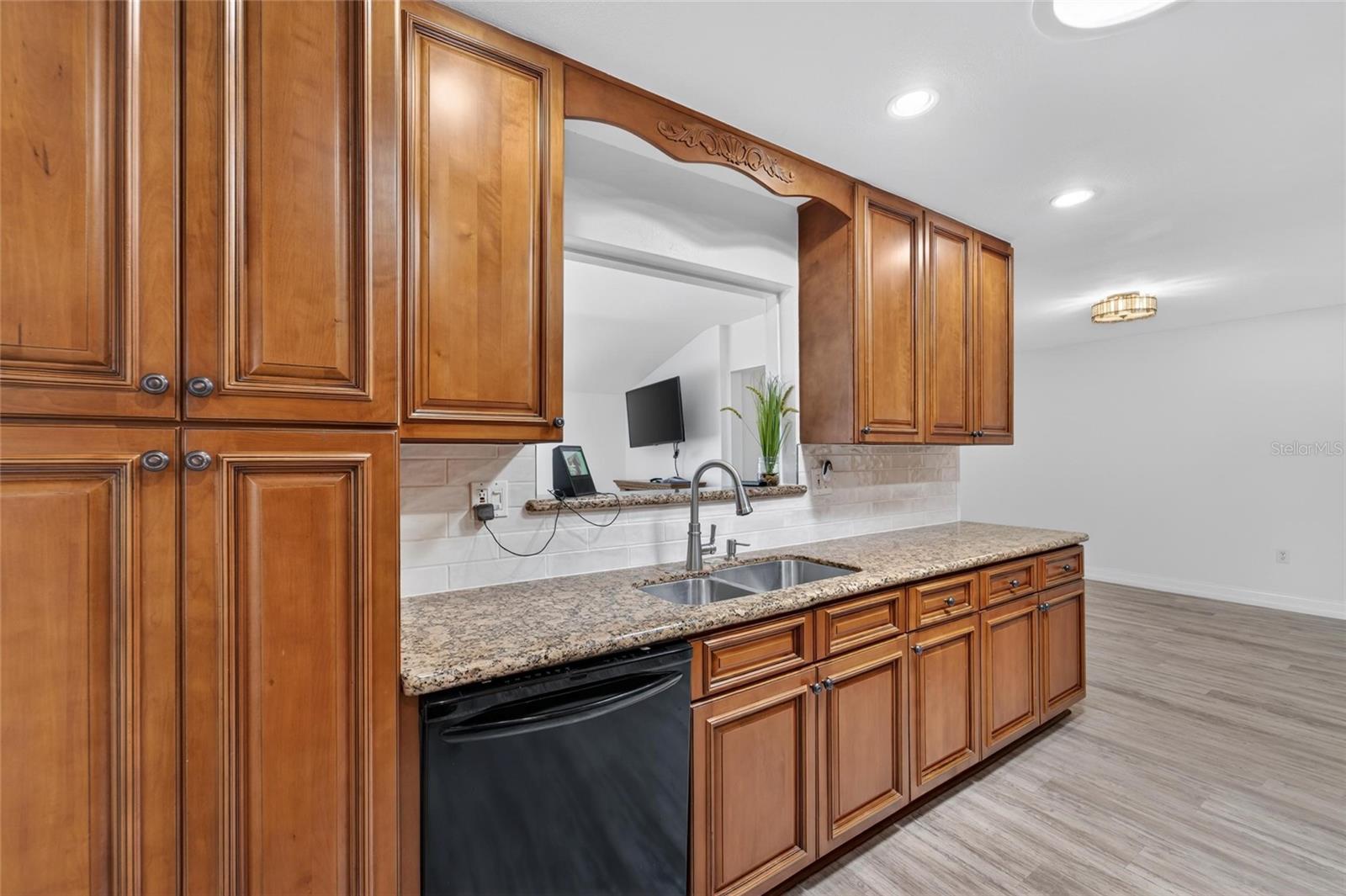 DEL WEBBS SUN CITY FLORIDA UN - Residential