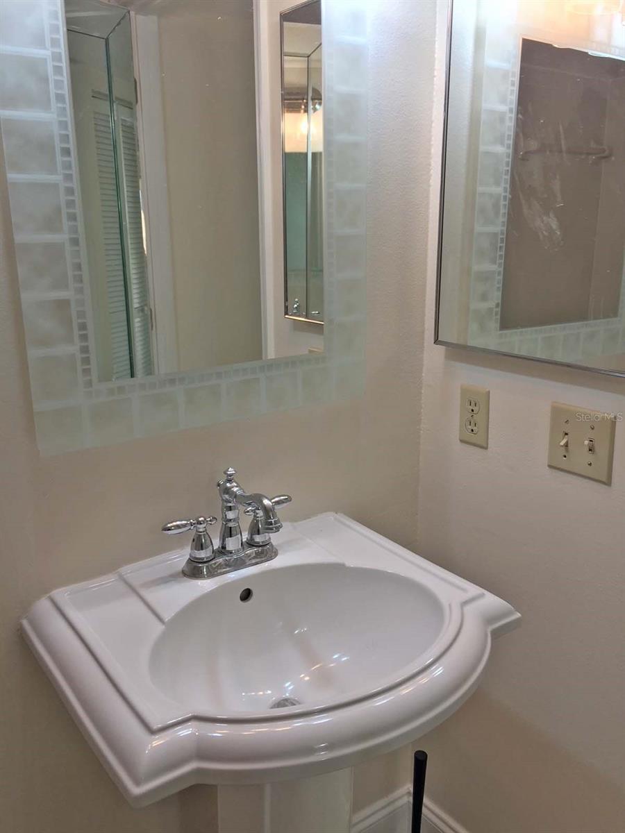 ISLAND CHATEAU A CONDO - Residential Lease