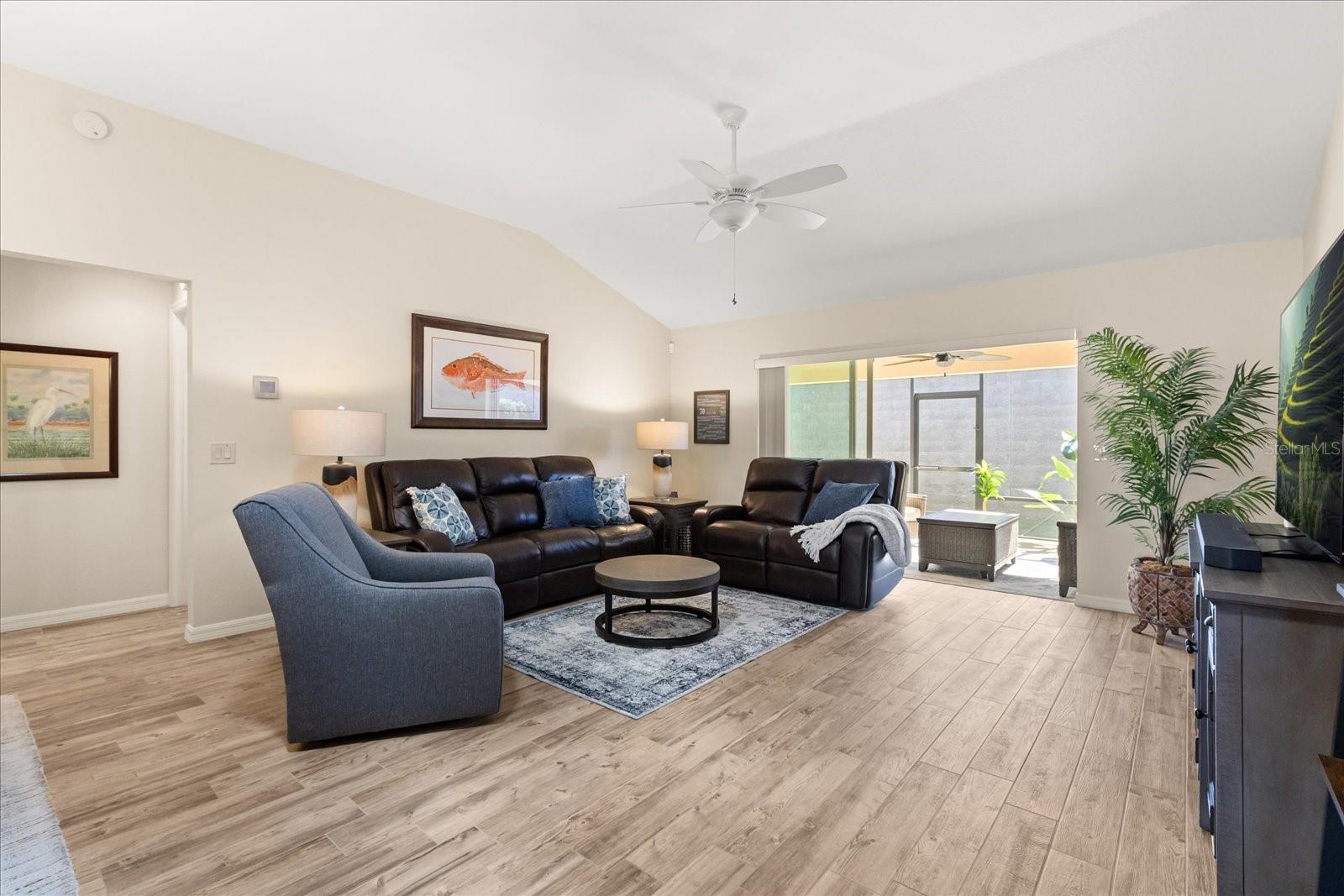 2004 FLOWERSVILLE PLACE