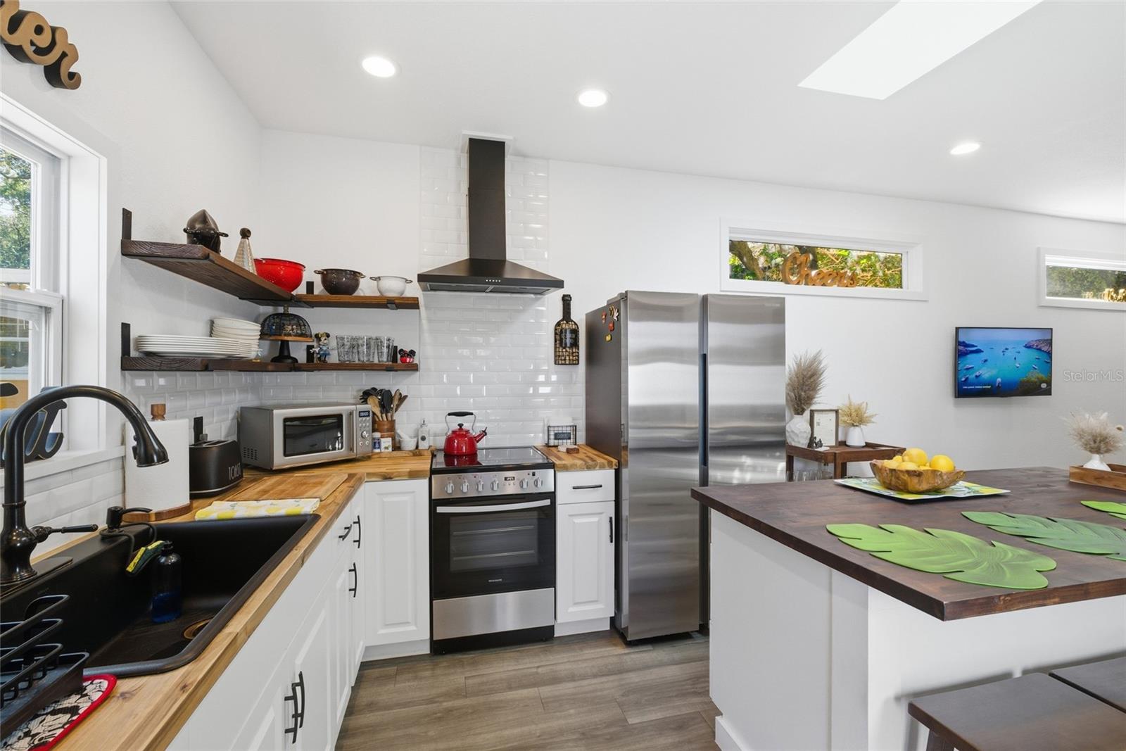 LAKE BELL TERRACE - Residential