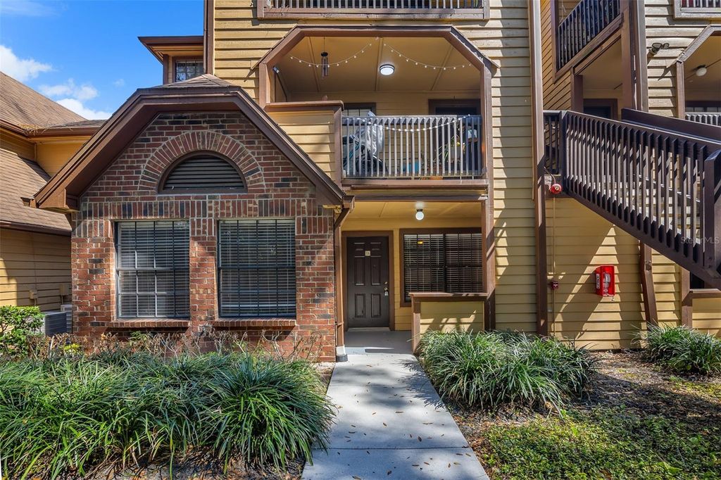 Photo of 485 Forestway Circle #106, Altamonte Springs, FL 32701 (MLS # O6383747)