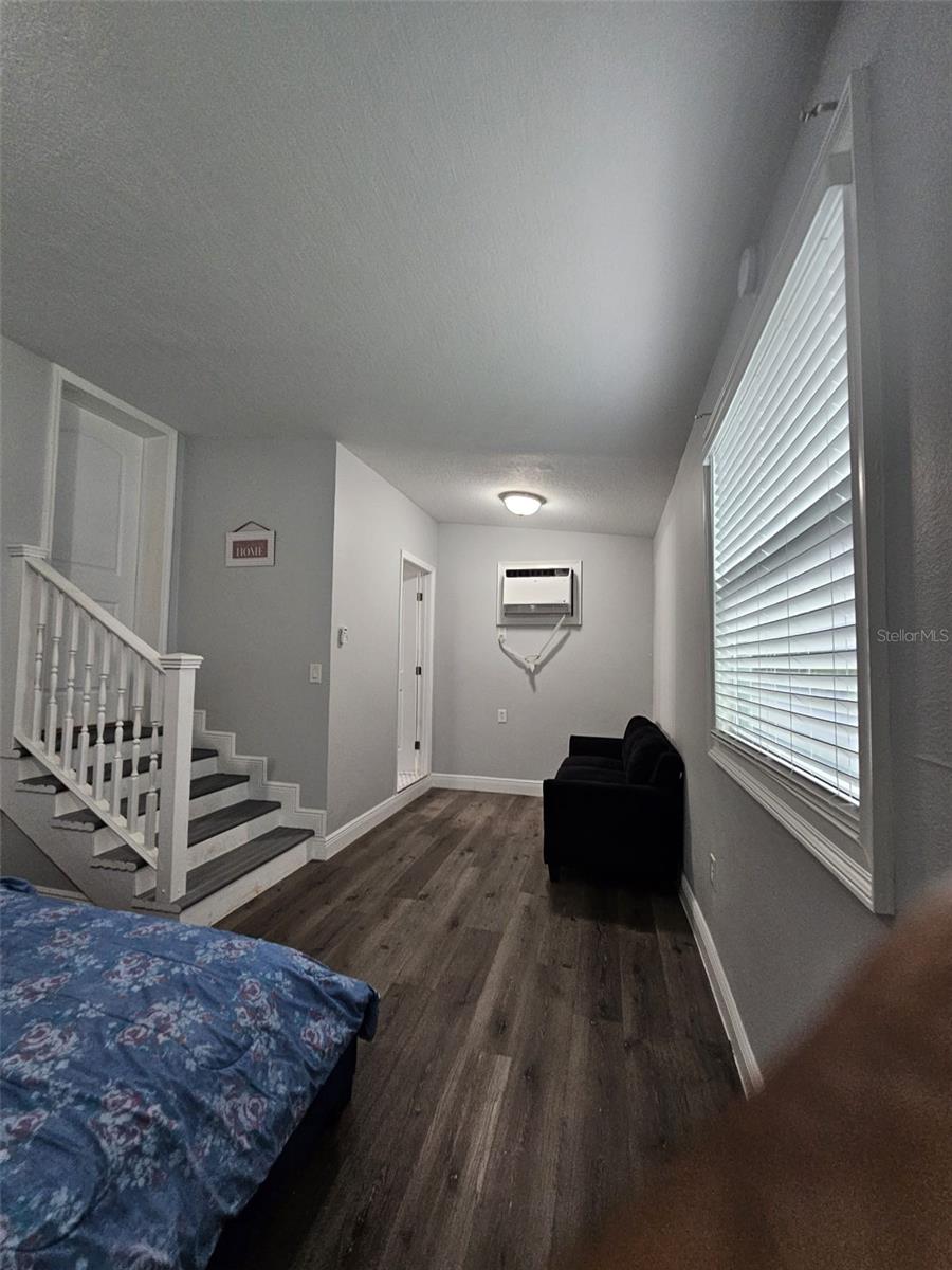 LYNNWOOD ESTATES - Residential Lease