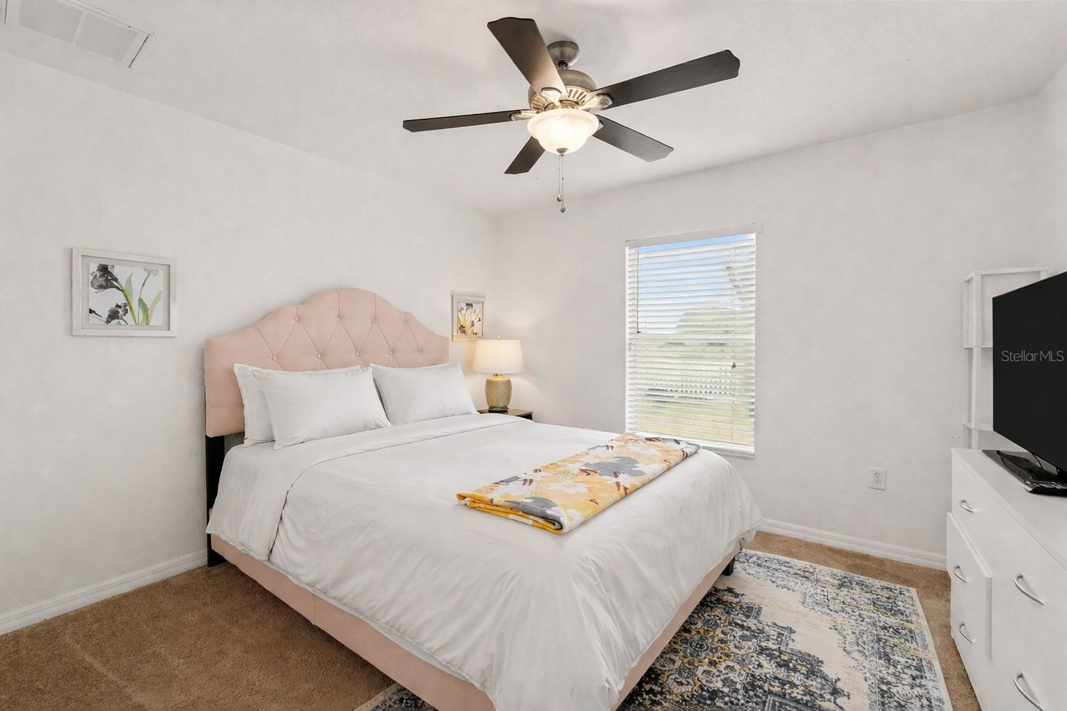 SHERMAN HILLS SEC 1 - Residential