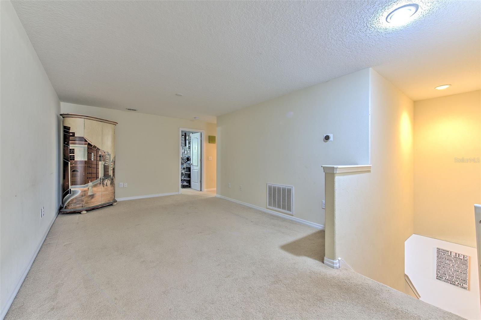 HAMMOCKS - Residential