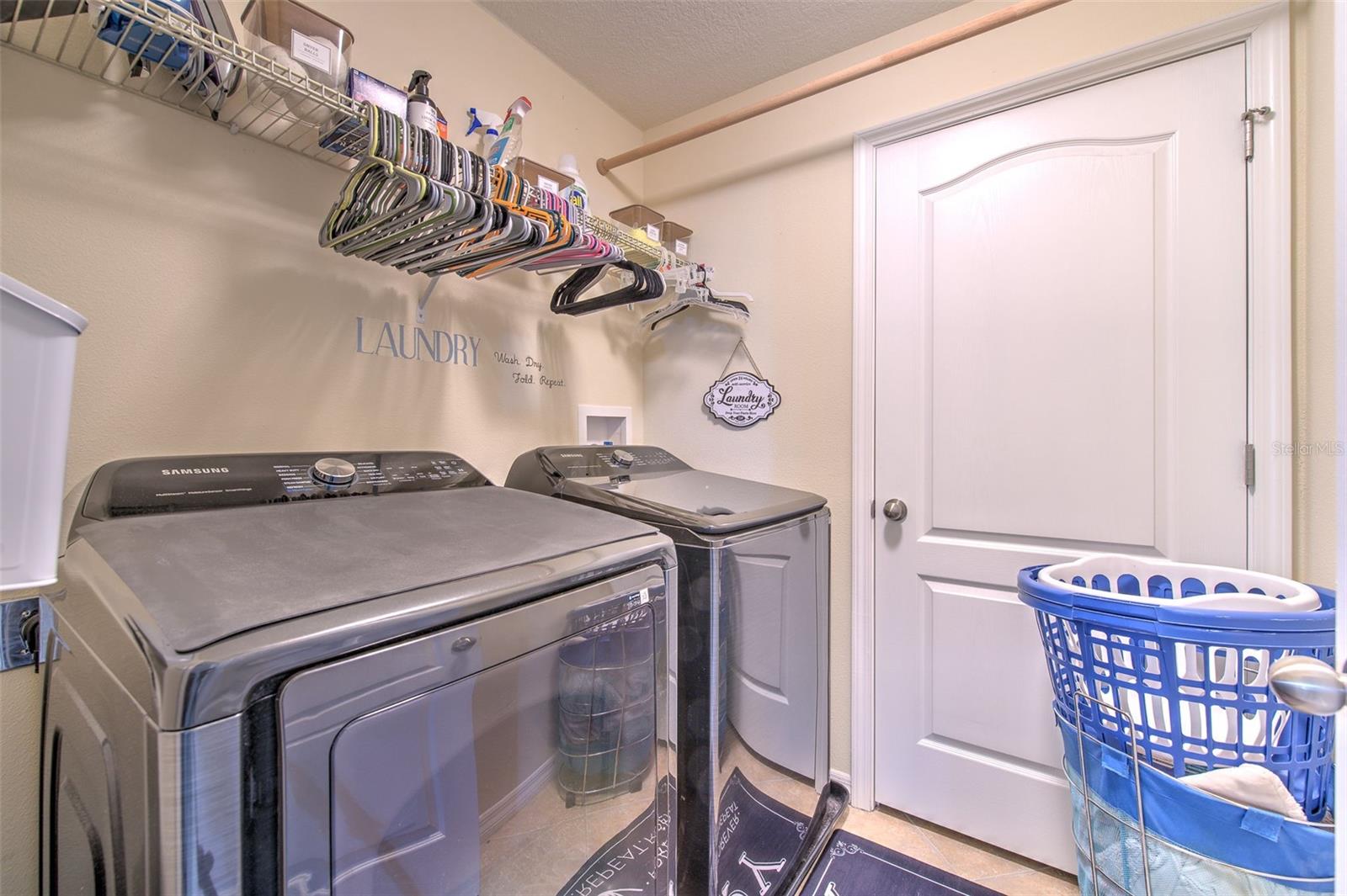 HAMMOCKS - Residential