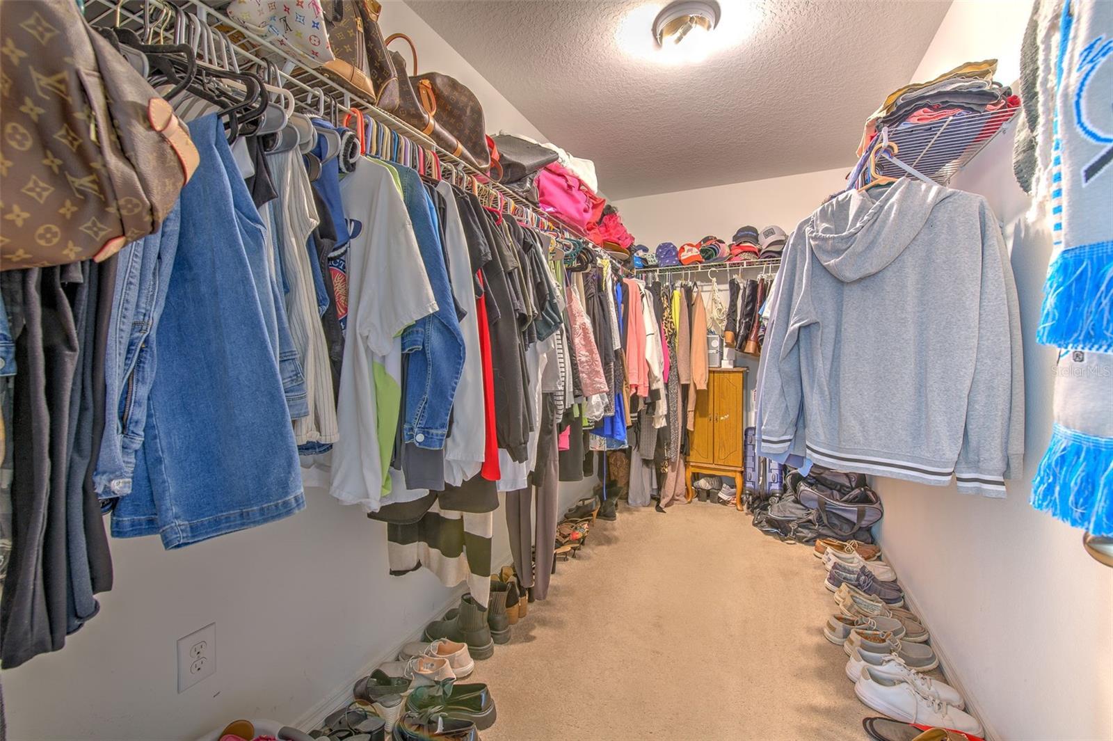 HAMMOCKS - Residential