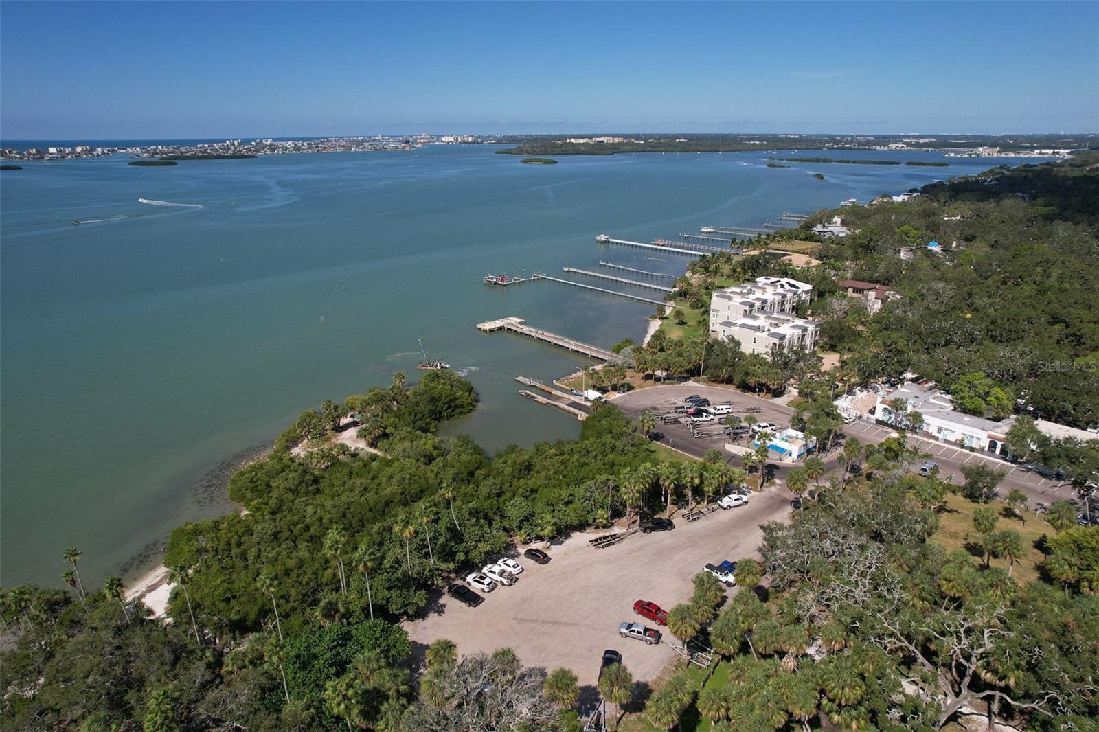 JUNGLE COUNTRY CLUB 4TH ADD - Residential