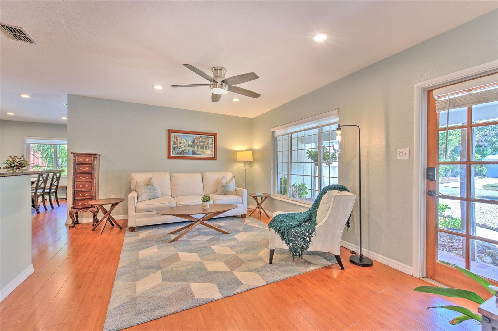 JUNGLE COUNTRY CLUB 4TH ADD - Residential