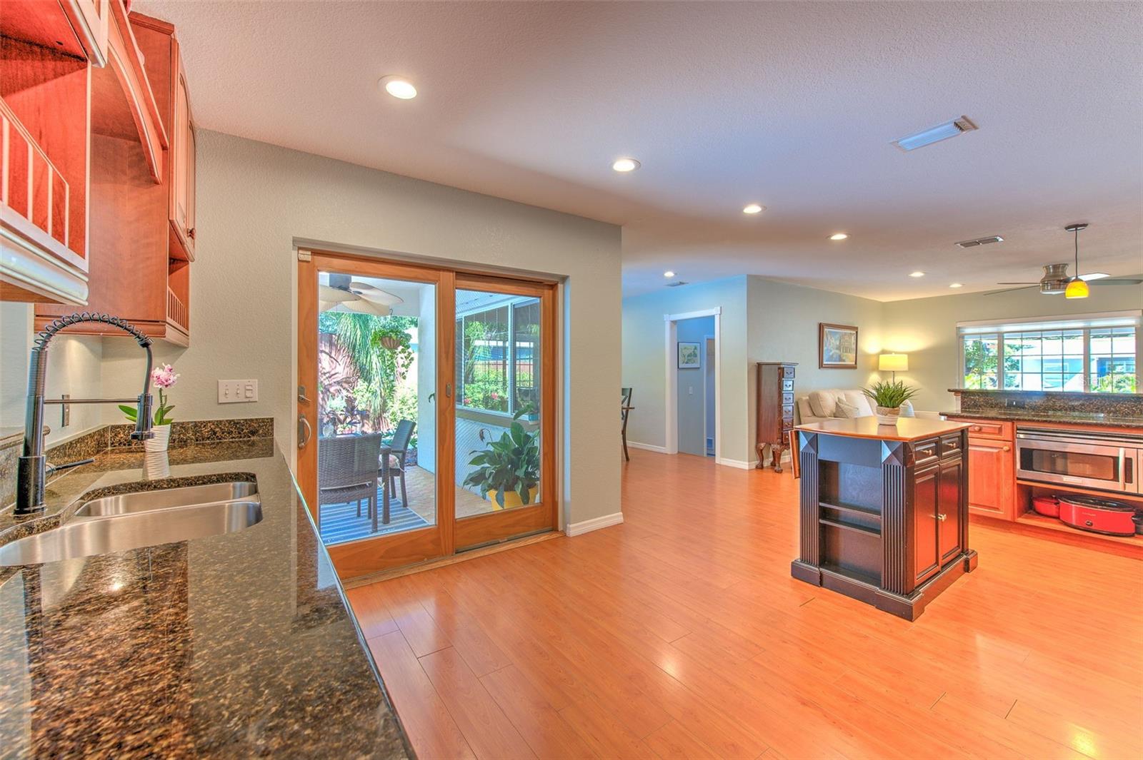 JUNGLE COUNTRY CLUB 4TH ADD - Residential