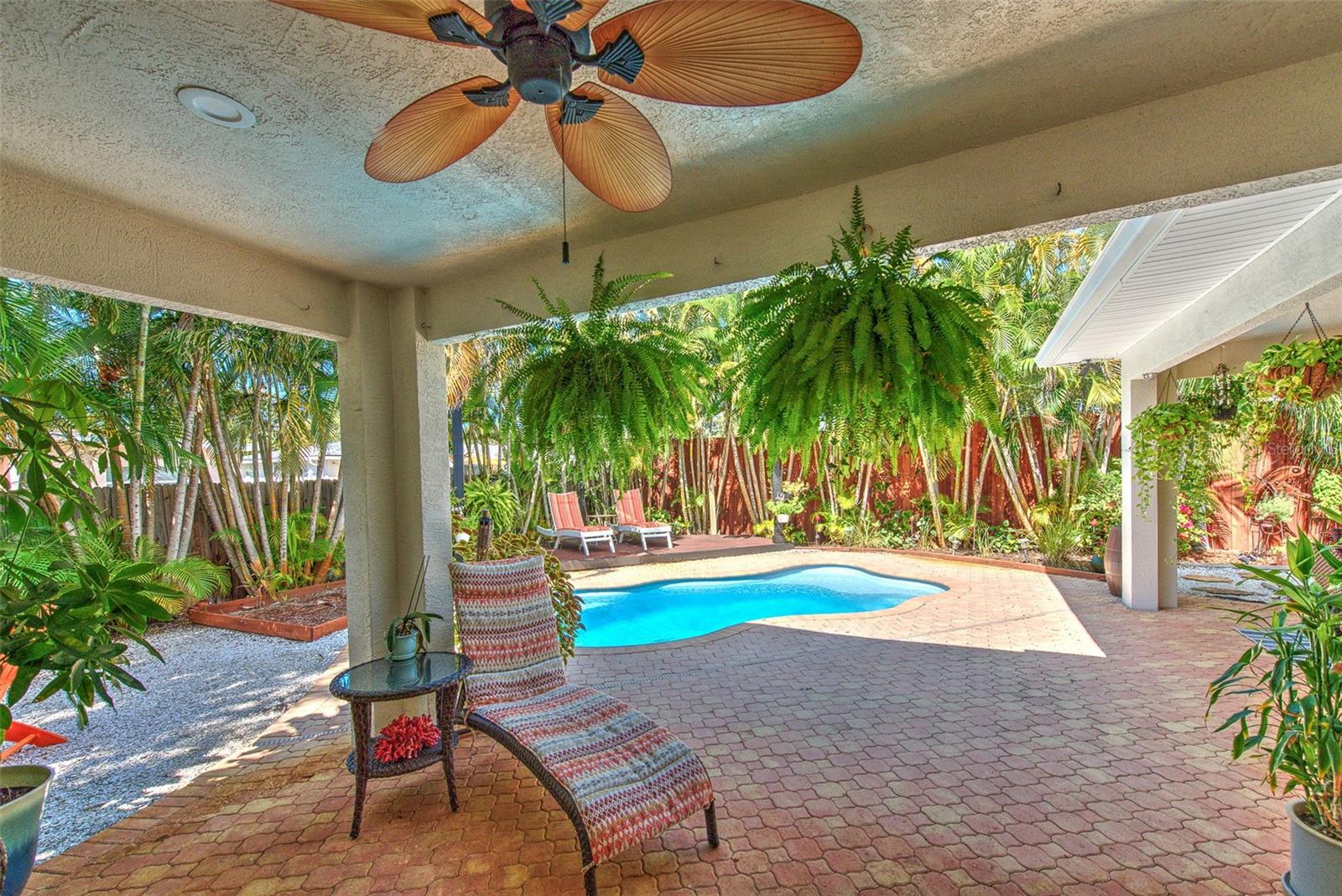 JUNGLE COUNTRY CLUB 4TH ADD - Residential