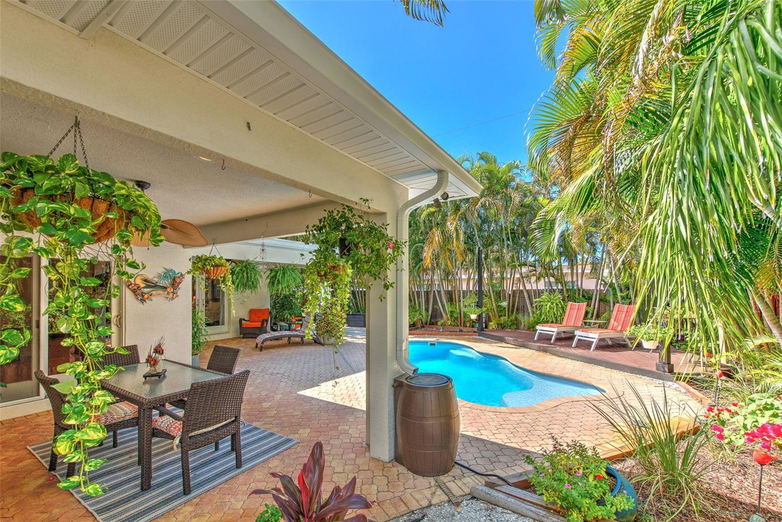 JUNGLE COUNTRY CLUB 4TH ADD - Residential
