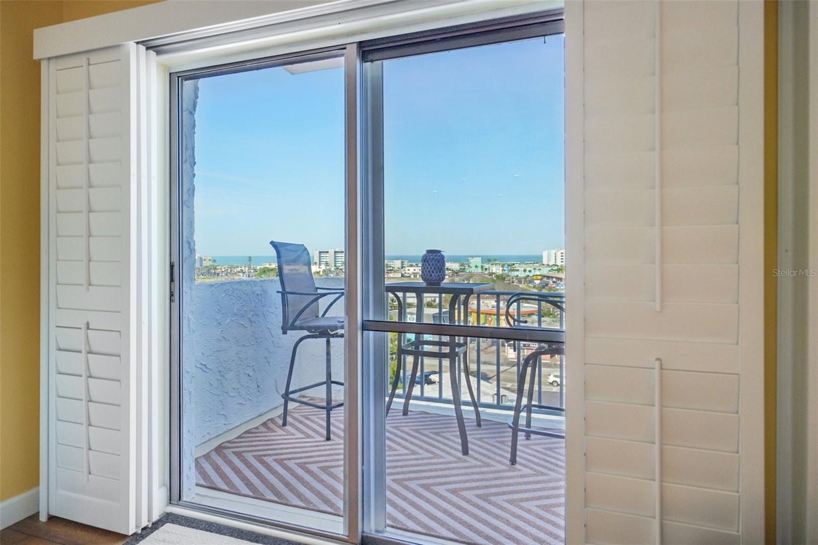 ST JAMES CONDO - Residential