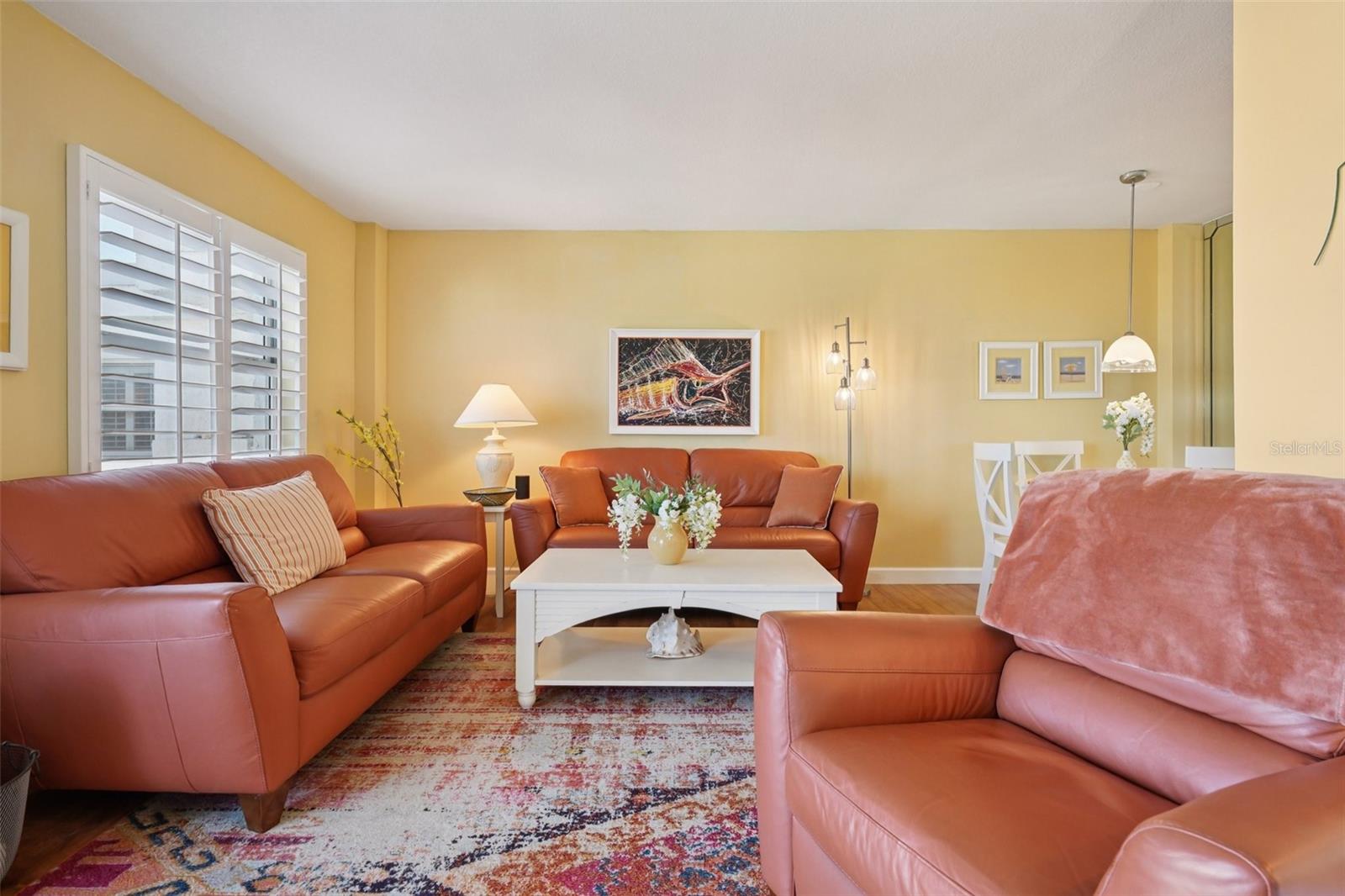 ST JAMES CONDO - Residential