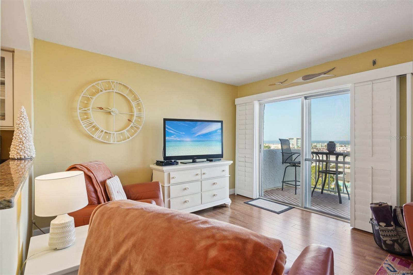 ST JAMES CONDO - Residential