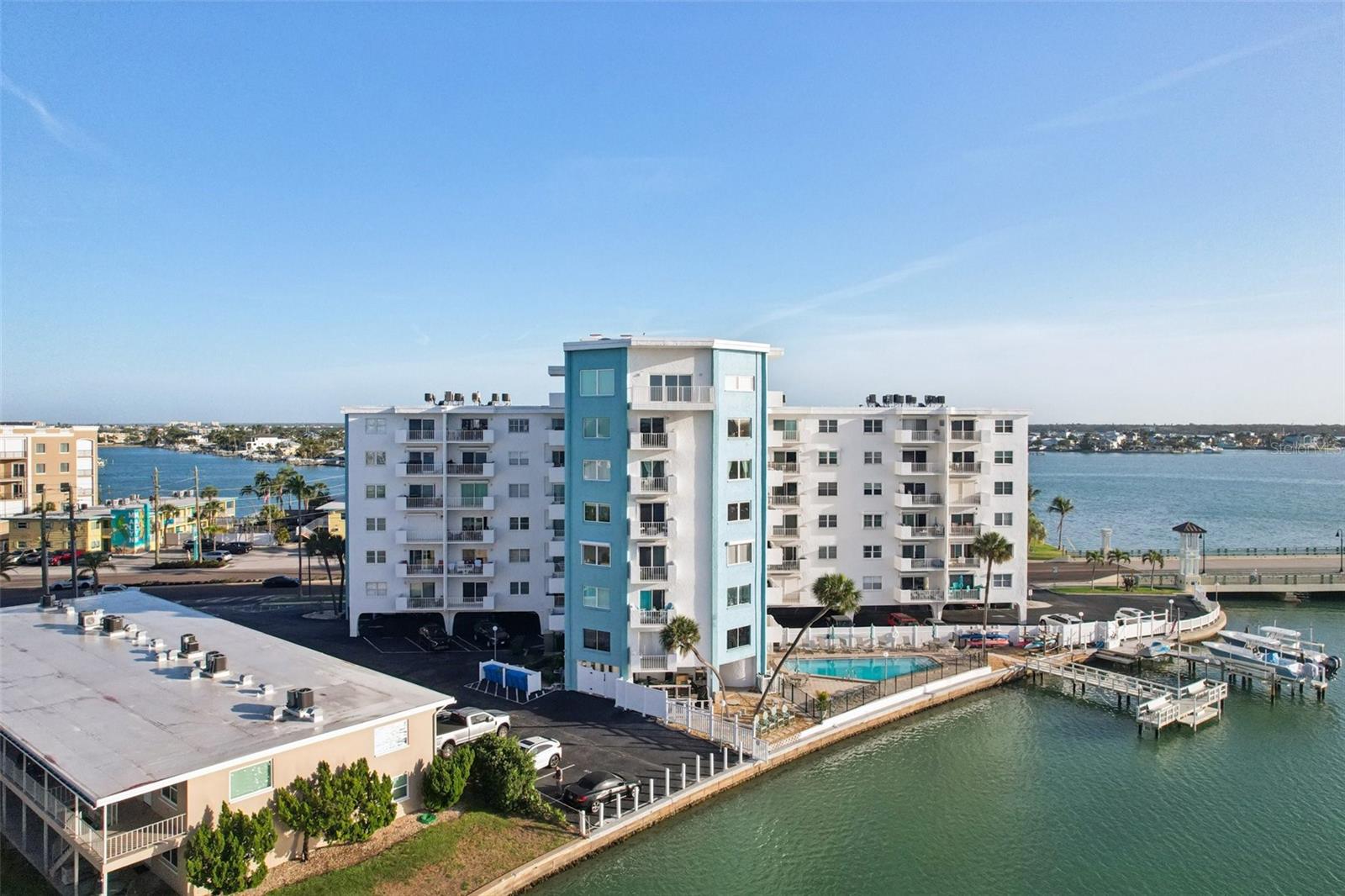 ST JAMES CONDO - Residential