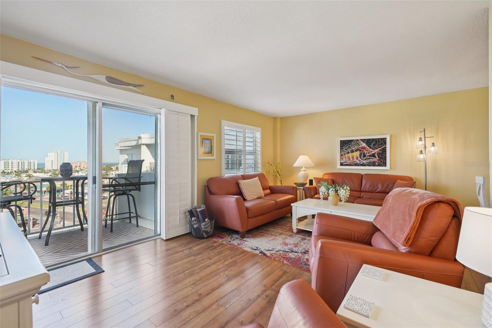 ST JAMES CONDO - Residential