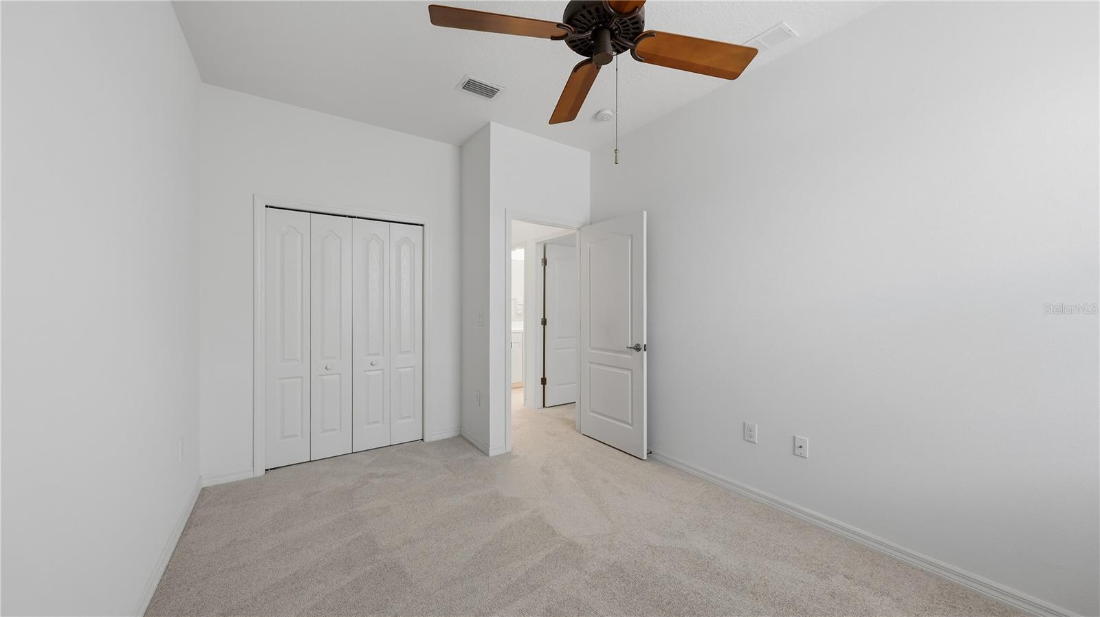 FOREST CREEK - Residential