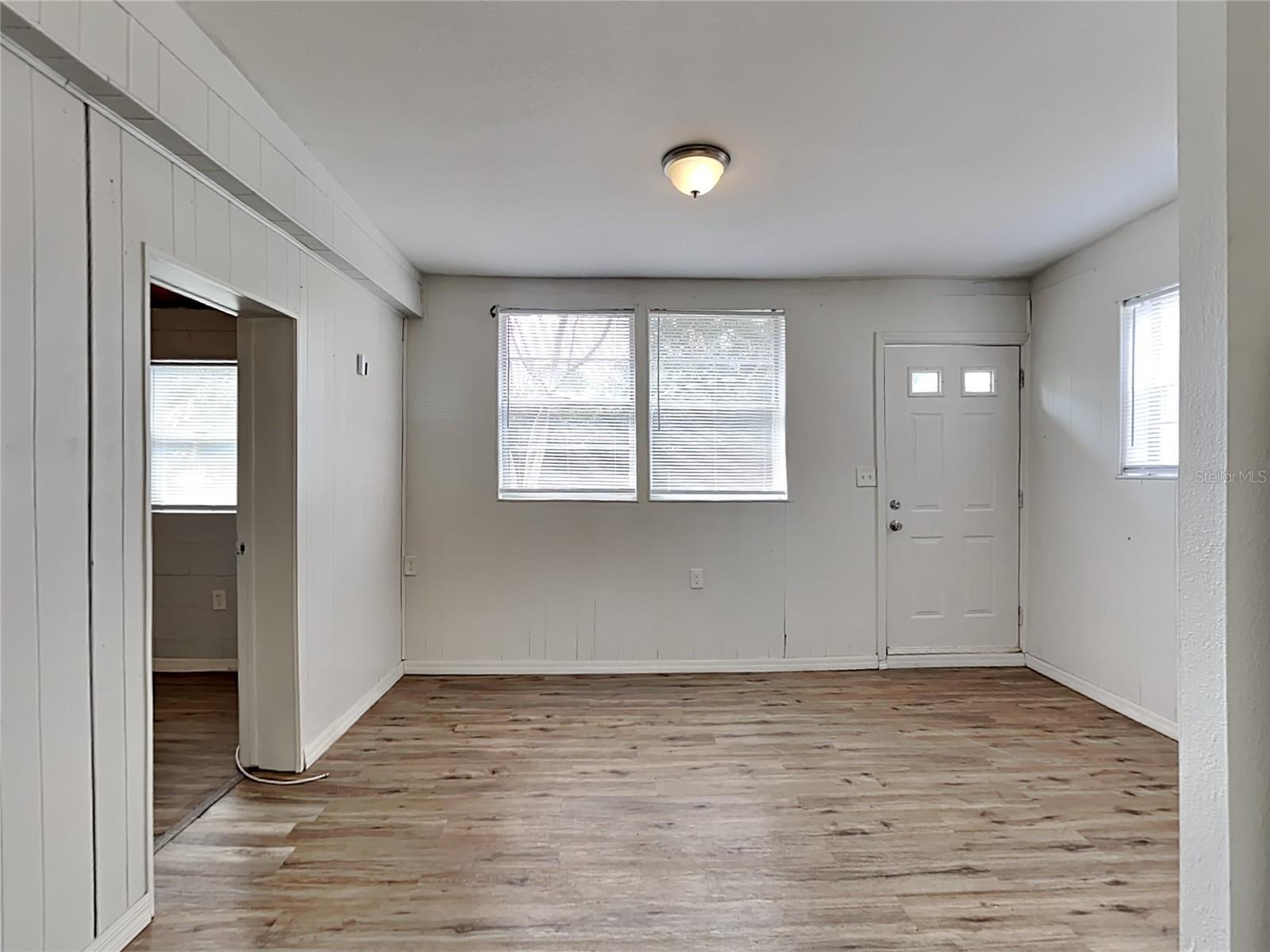 STETSON HOME ESTATES DELAND - Residential Lease