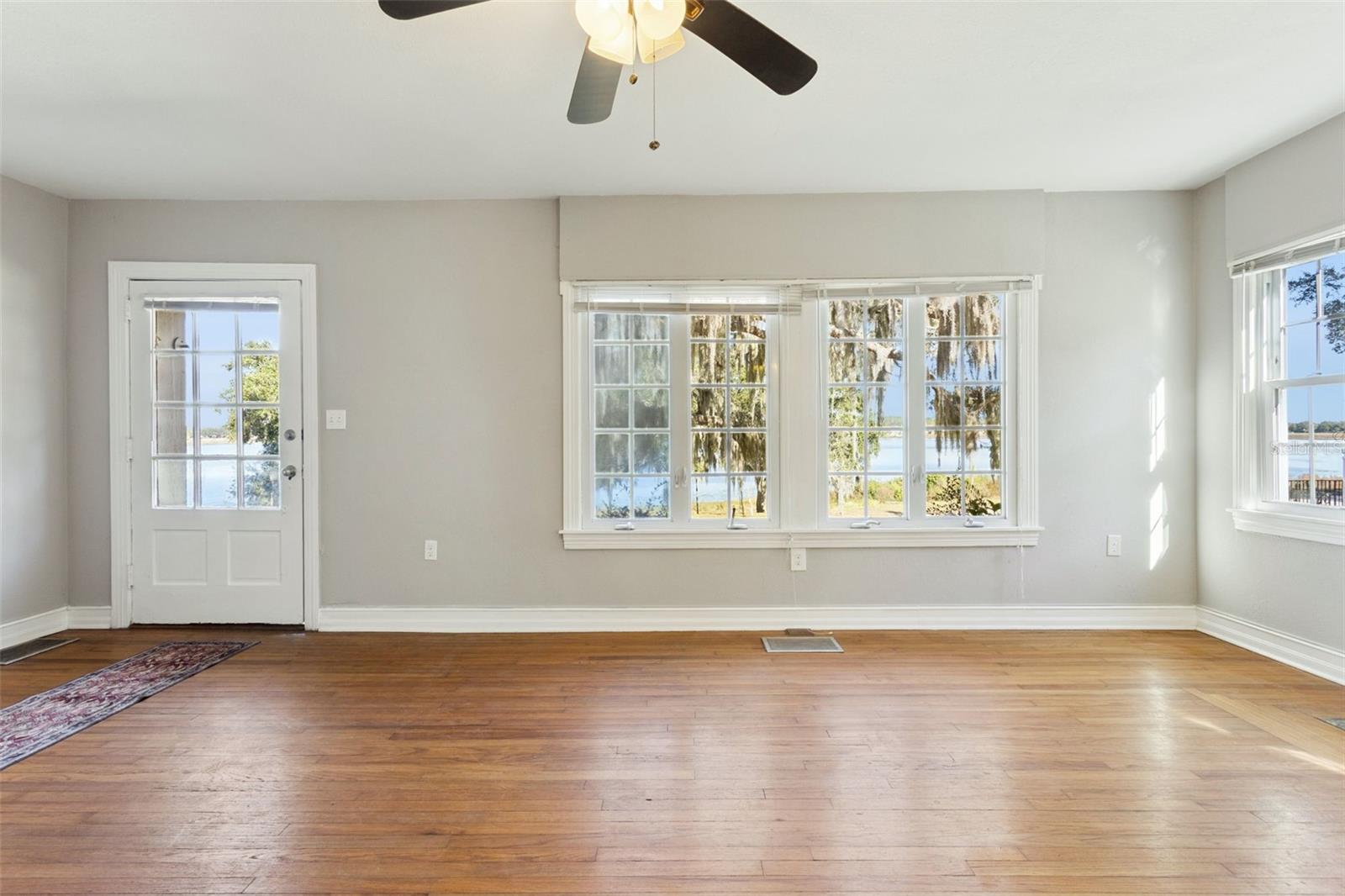 GROVELAND TERRACE SUB - Residential