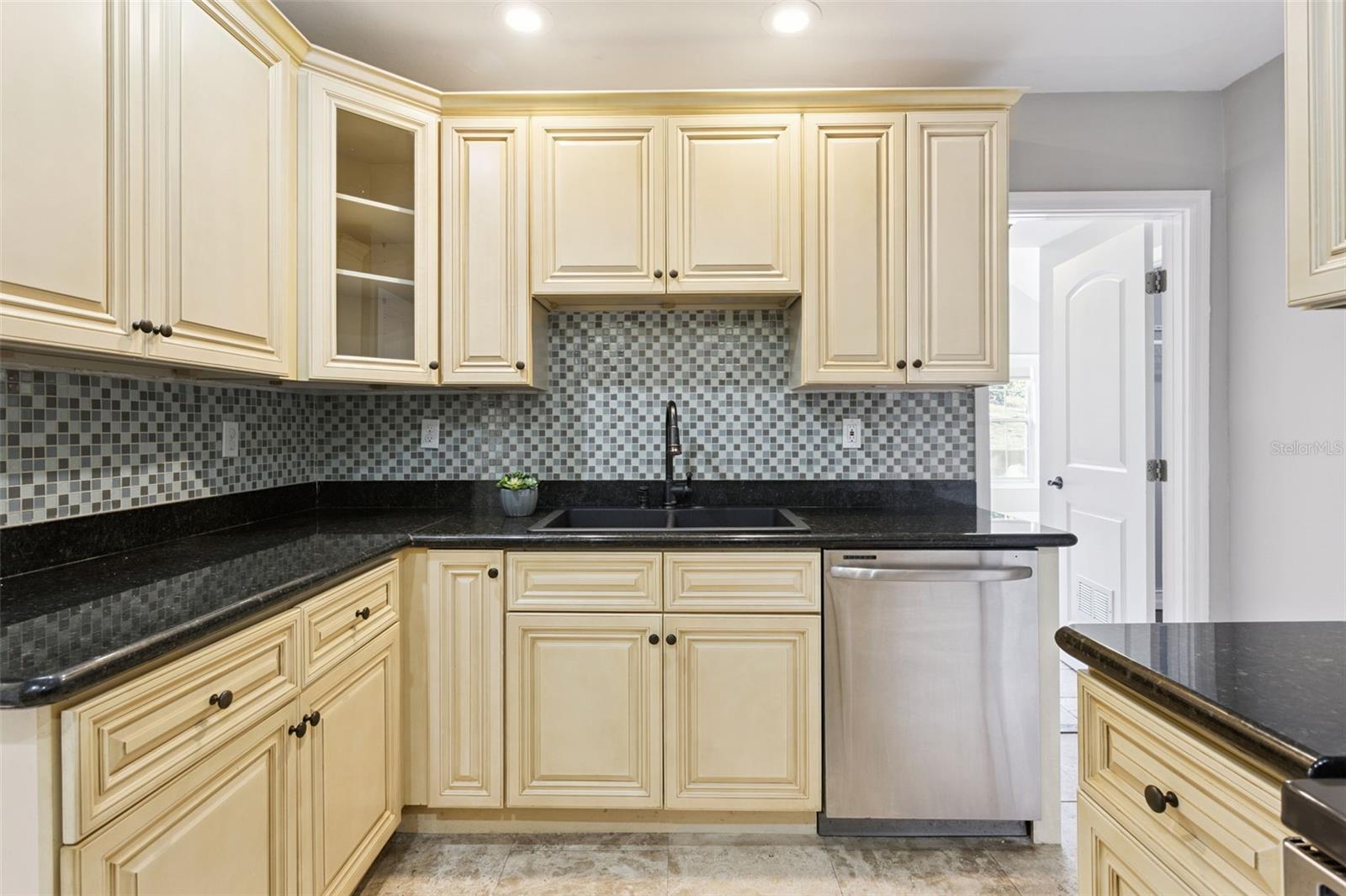 GROVELAND TERRACE SUB - Residential