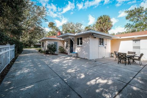 A home in NEW SMYRNA BEACH