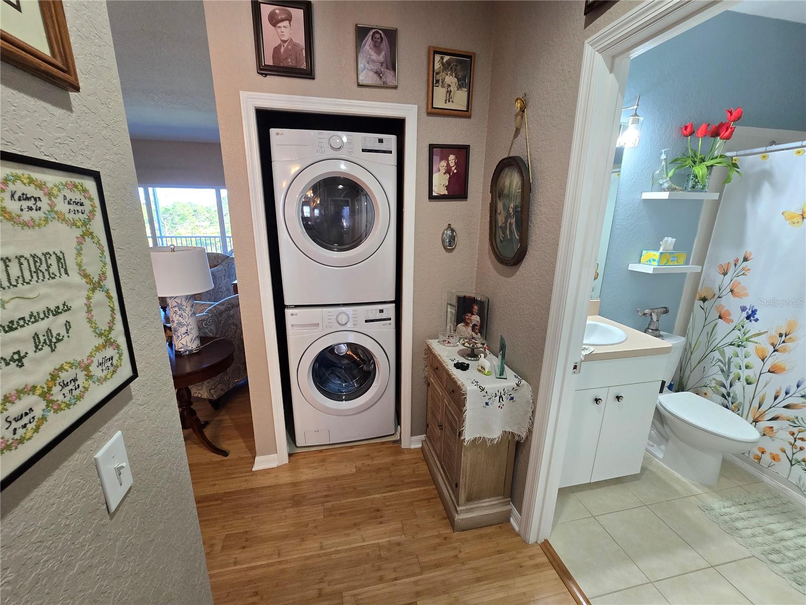 TOWNHOMES/CAPE HAZE - Residential