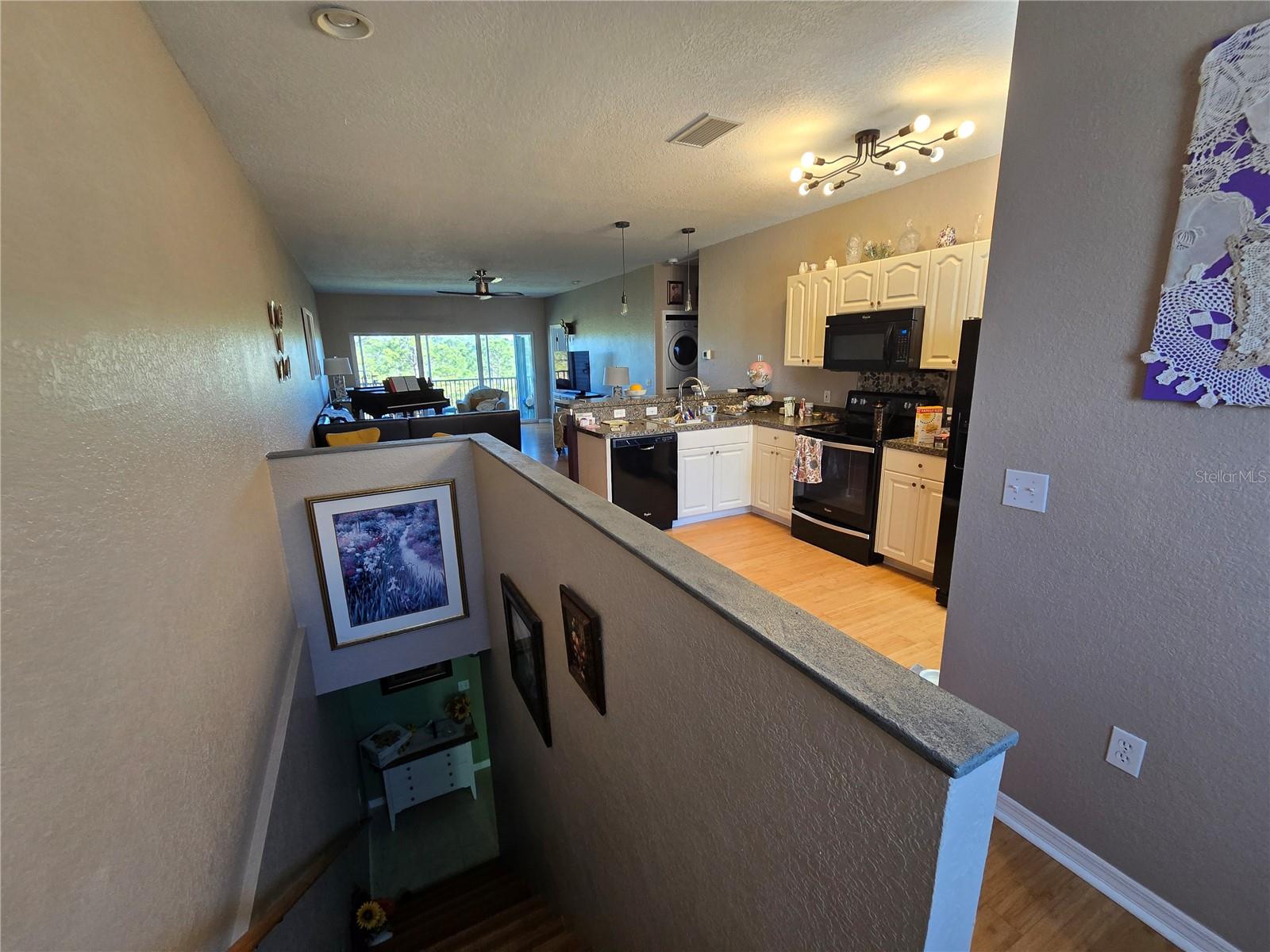 TOWNHOMES/CAPE HAZE - Residential