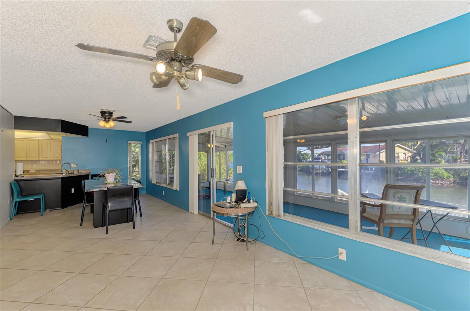 WATERFRONT ESTATES - Residential