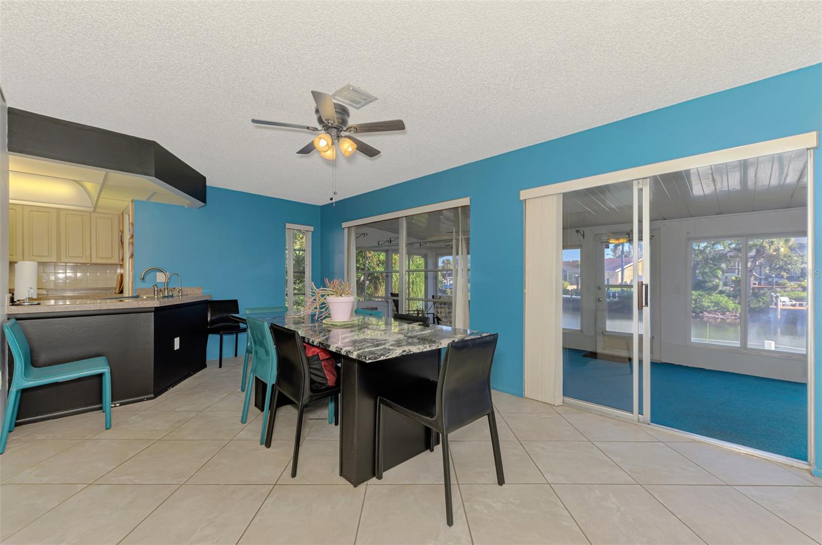 WATERFRONT ESTATES - Residential