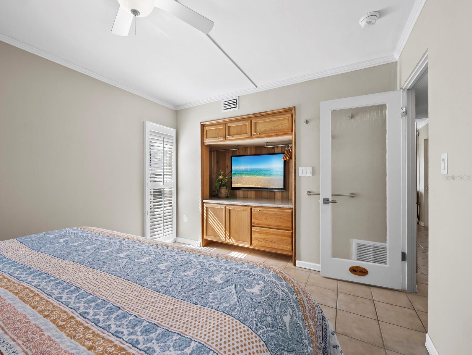 NEPTUNE ON LONGBOAT KEY - Residential