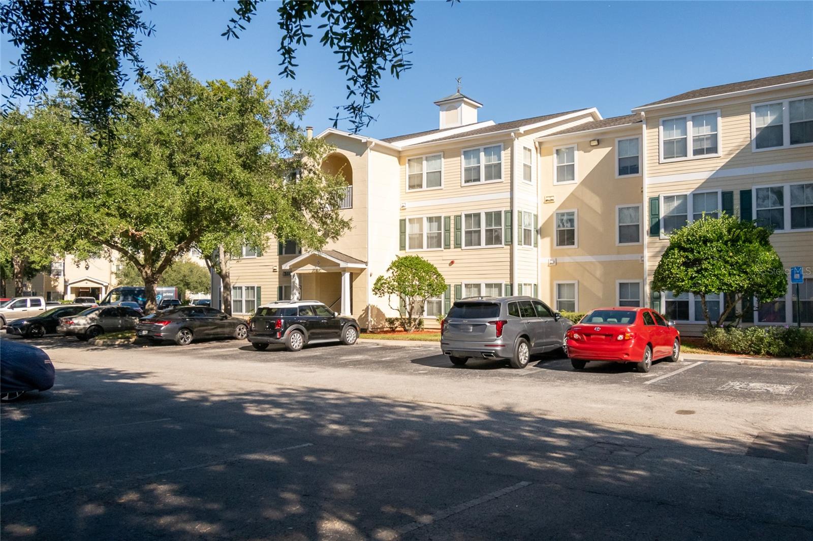 EQUESTRIAN PARC AT HIGHWOODS P - Residential