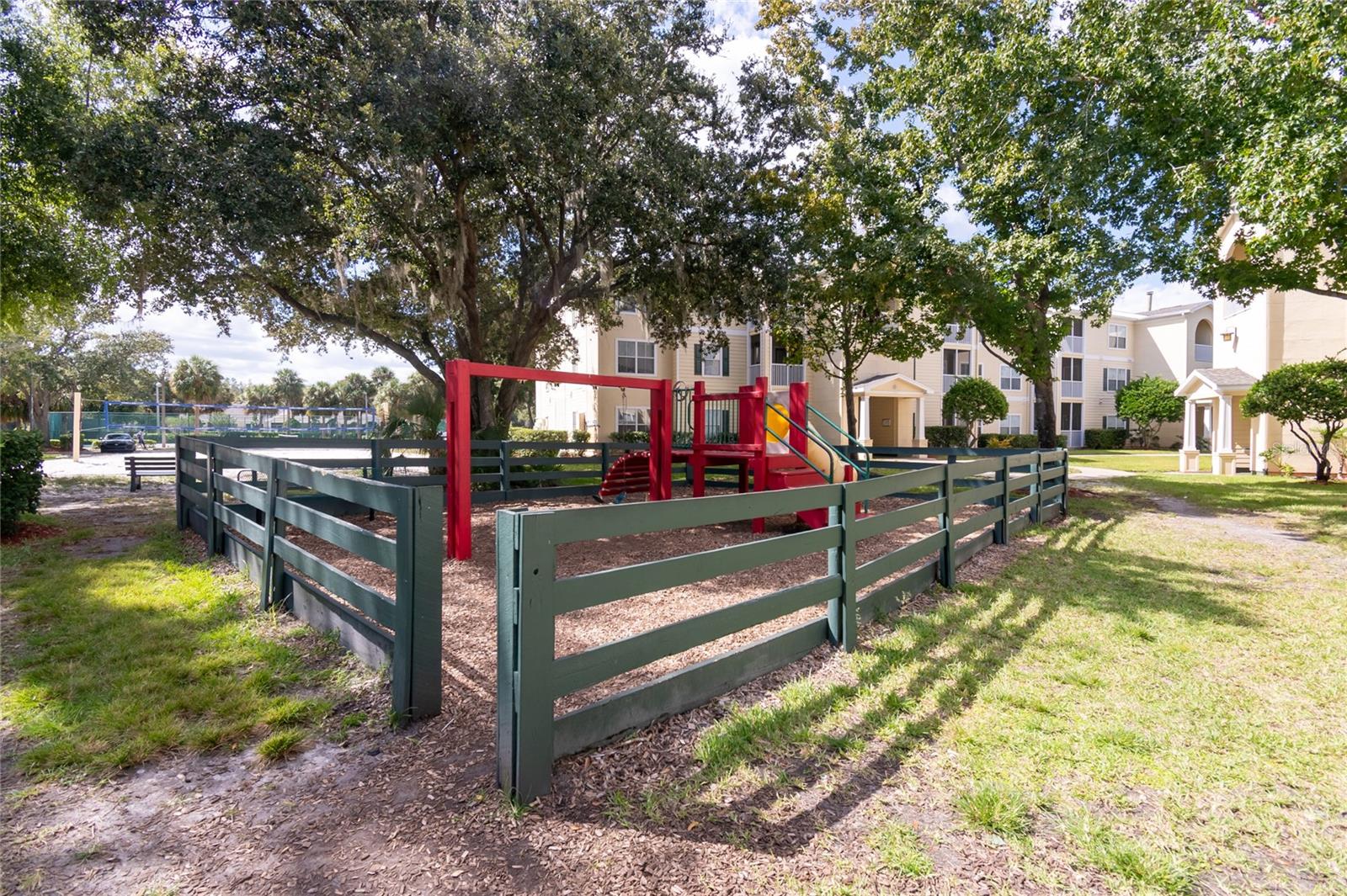 EQUESTRIAN PARC AT HIGHWOODS P - Residential