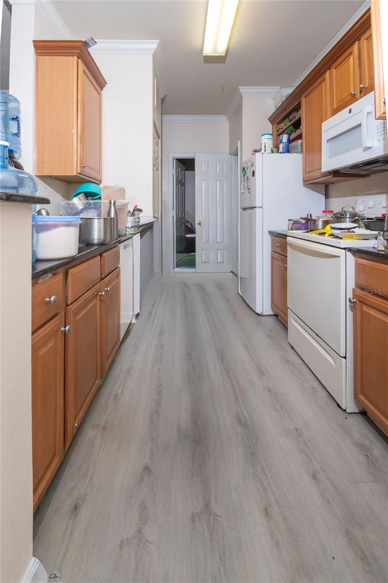 EQUESTRIAN PARC AT HIGHWOODS P - Residential