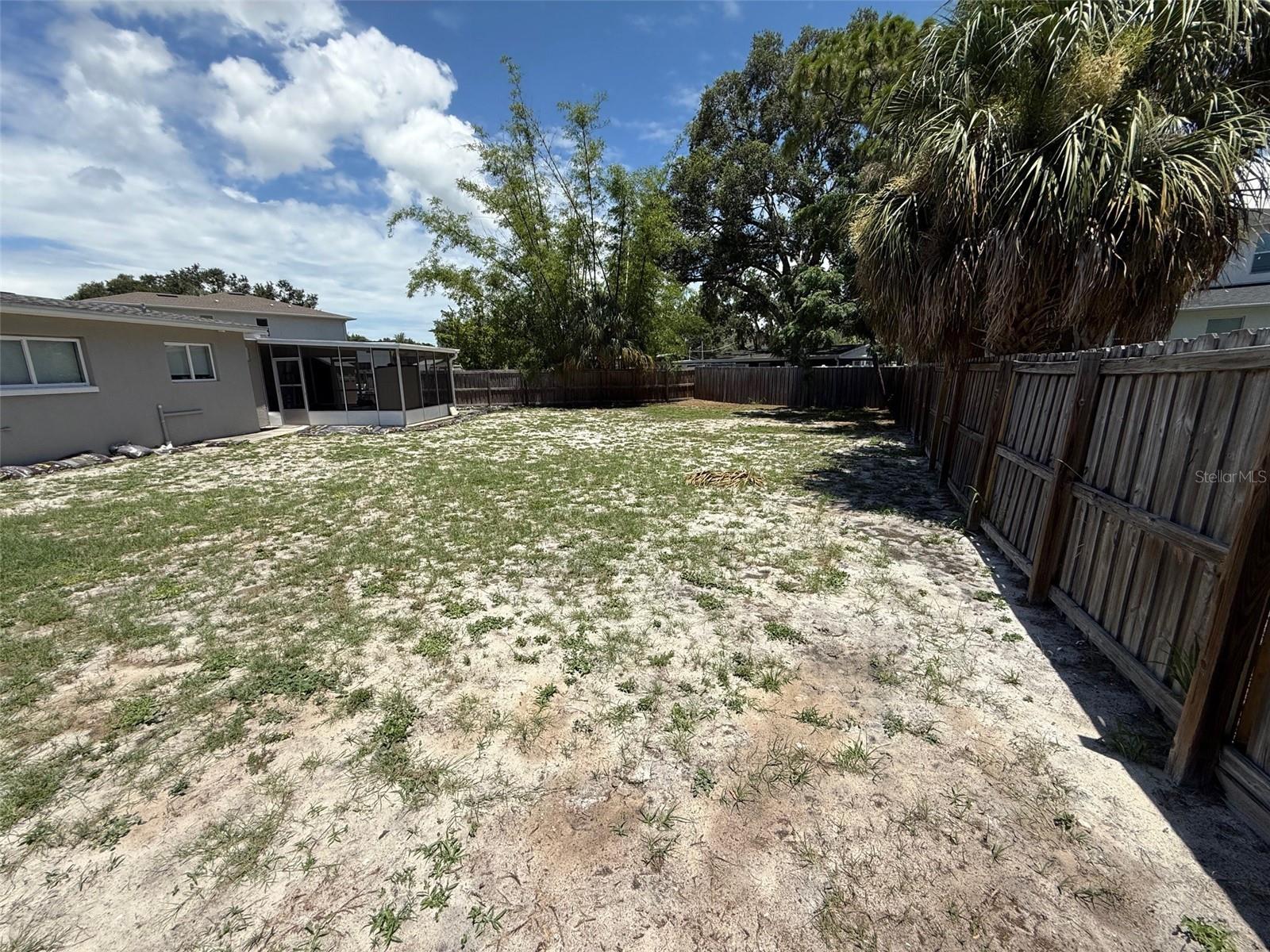 2907 W ELROD AVENUE