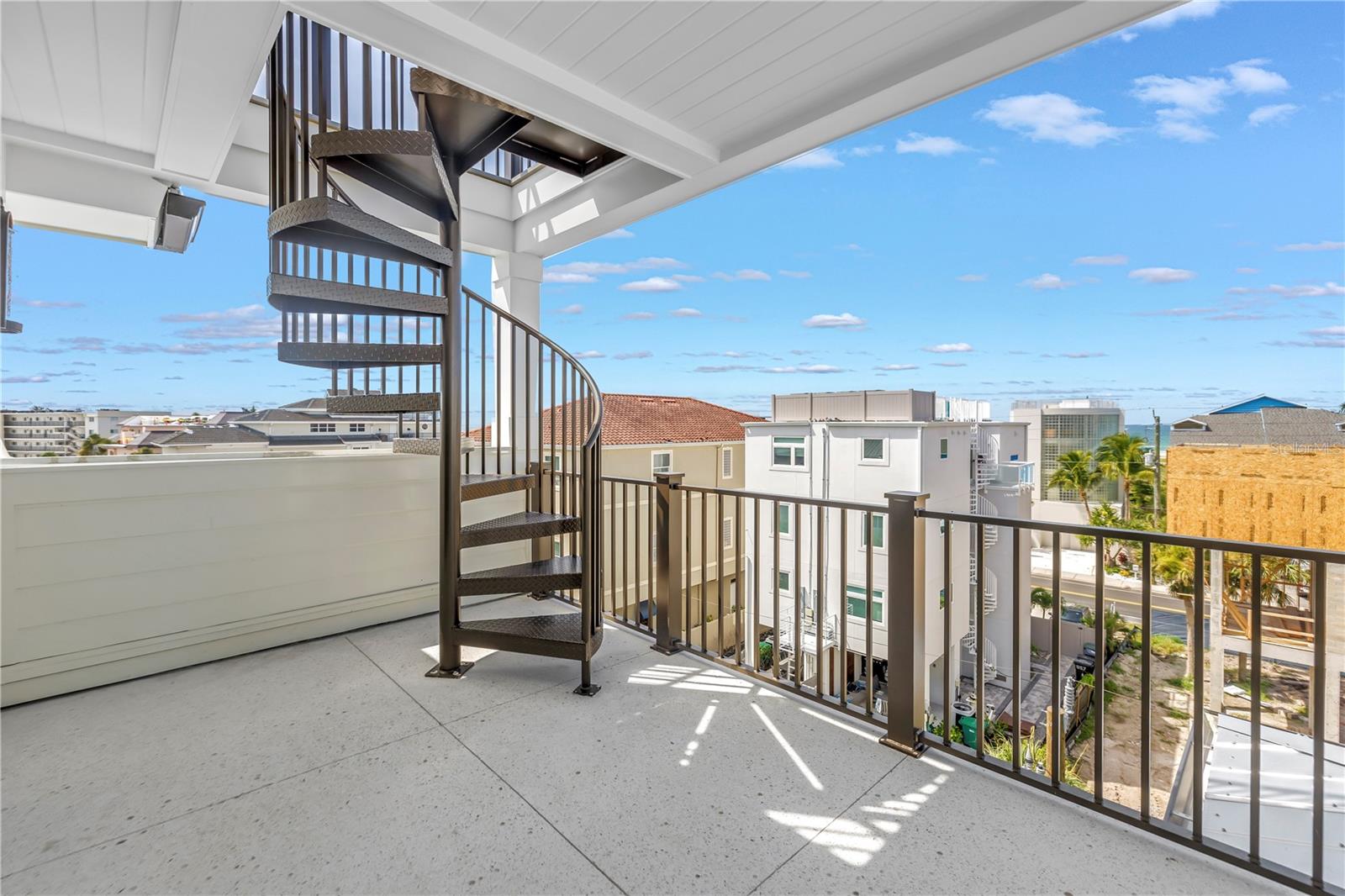 SARASOTA BEACH - Residential