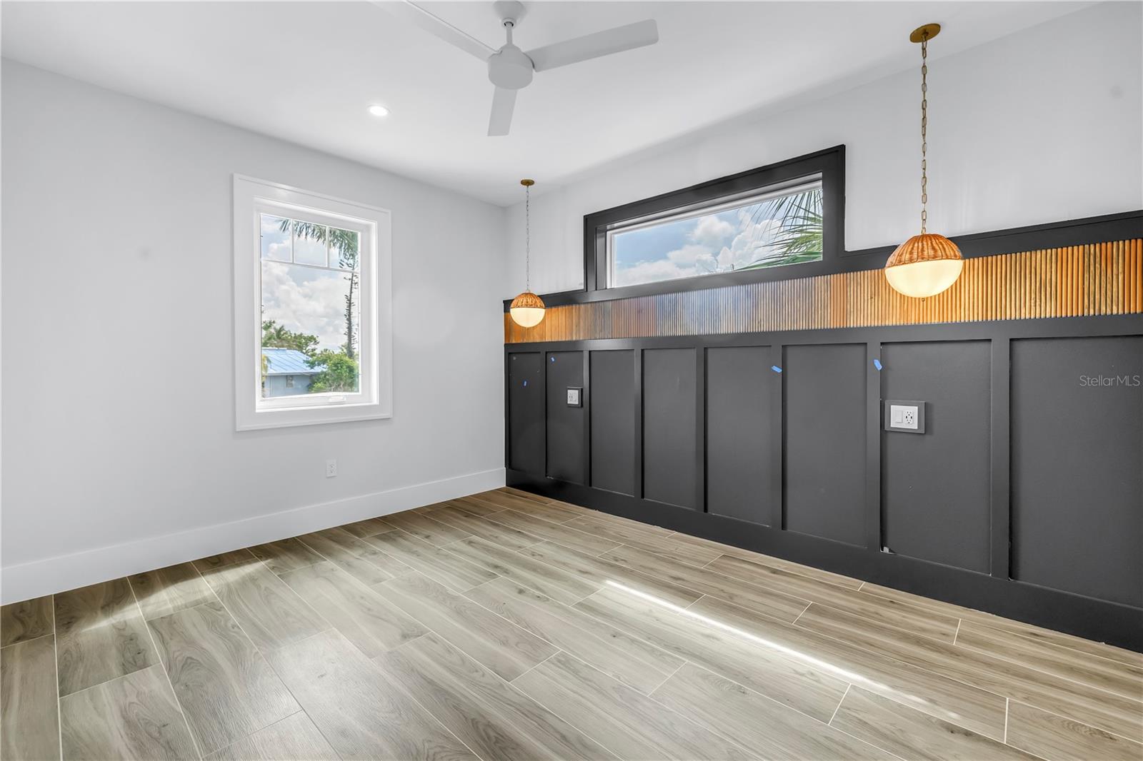 SARASOTA BEACH - Residential