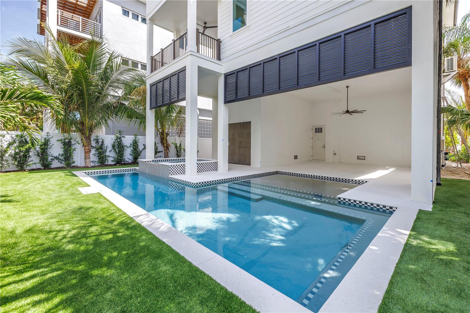 SARASOTA BEACH - Residential