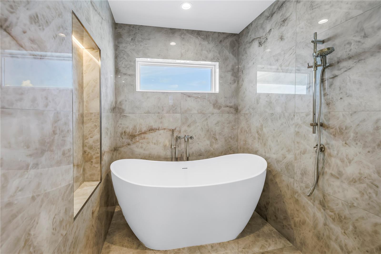 SARASOTA BEACH - Residential