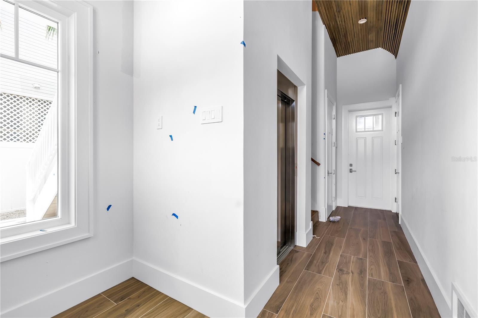 SARASOTA BEACH - Residential