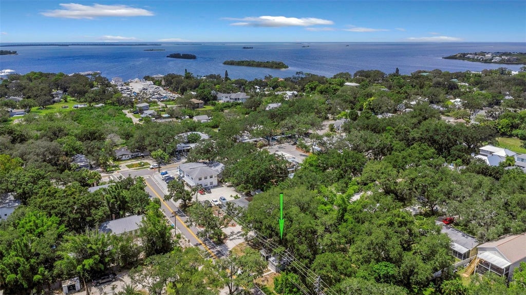 Photo of 414 Tampa Road, Palm Harbor, FL 34683 (MLS # TB8510203)