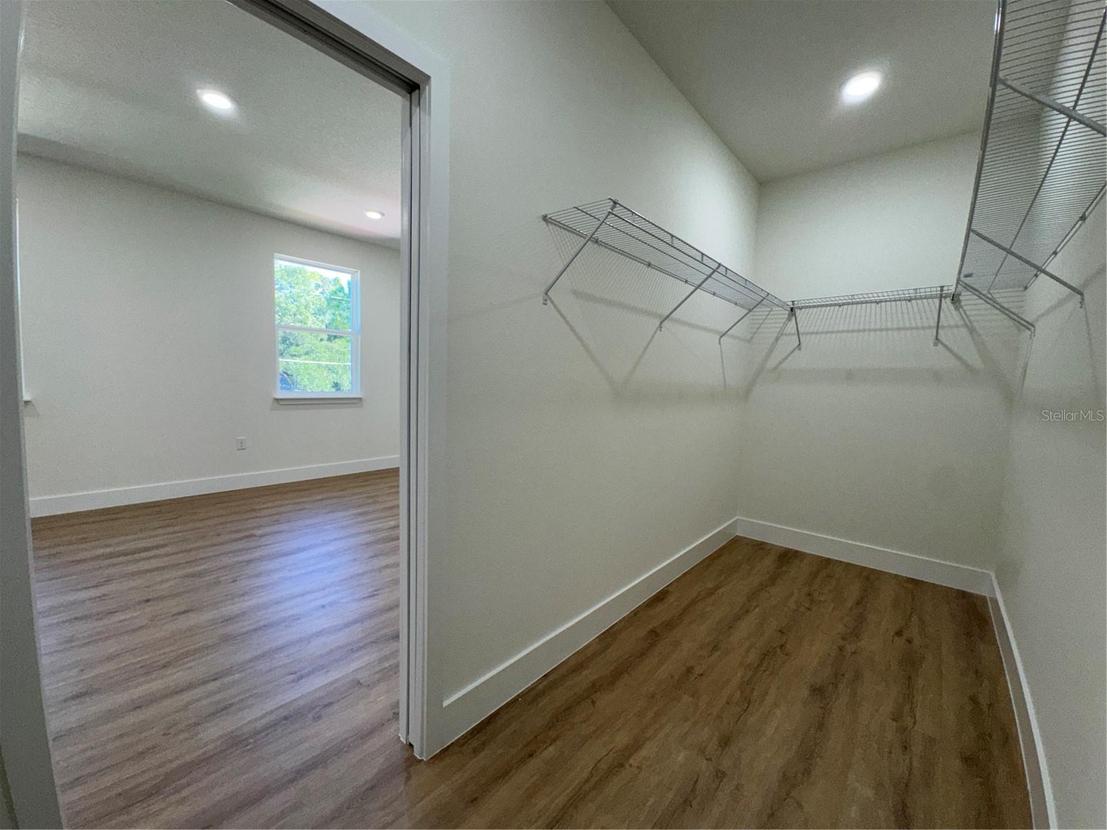 JOHNS SUB - Residential Lease