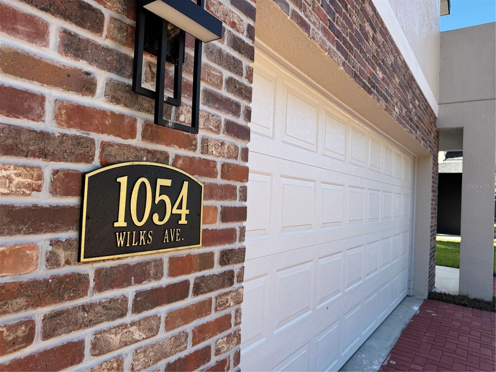 JOHNS SUB - Residential Lease