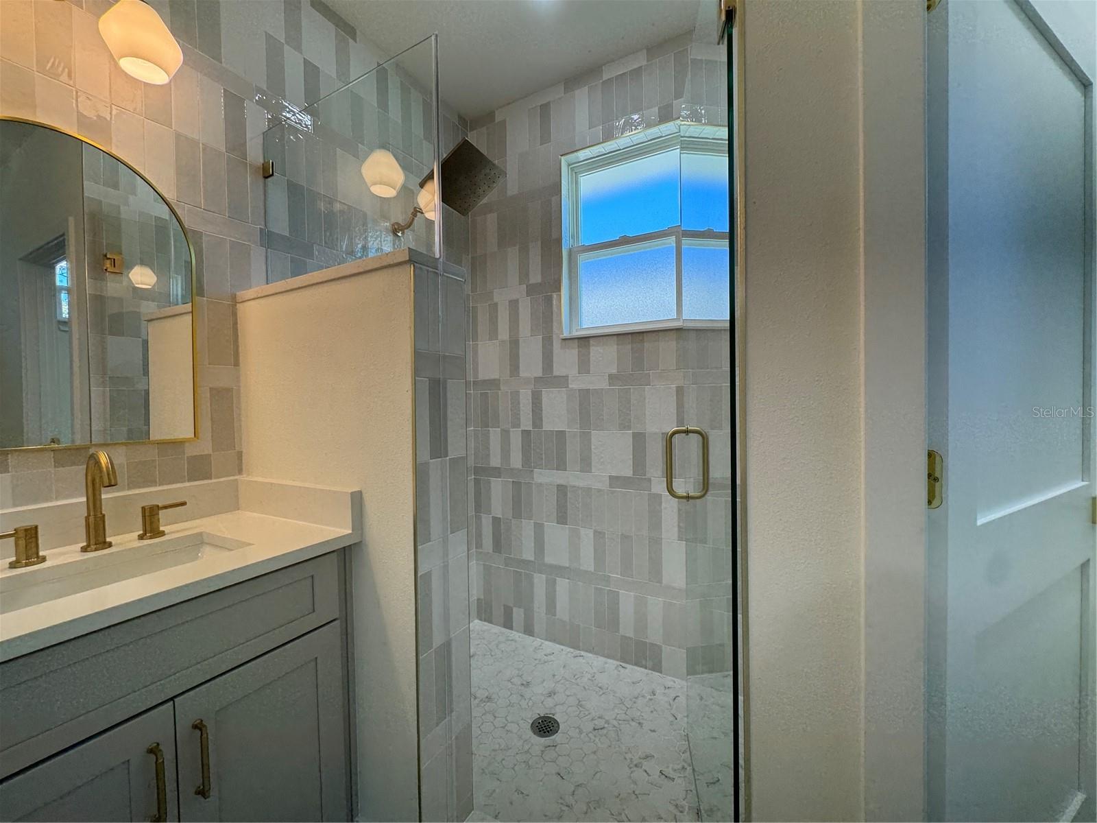 JOHNS SUB - Residential Lease