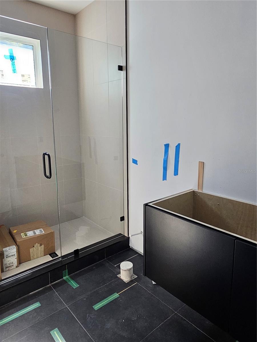 DAVIS ISLANDS PB10 PG52 TO 57 - Residential